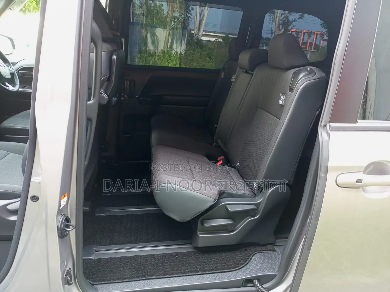 Toyota Noah S-G 2022
