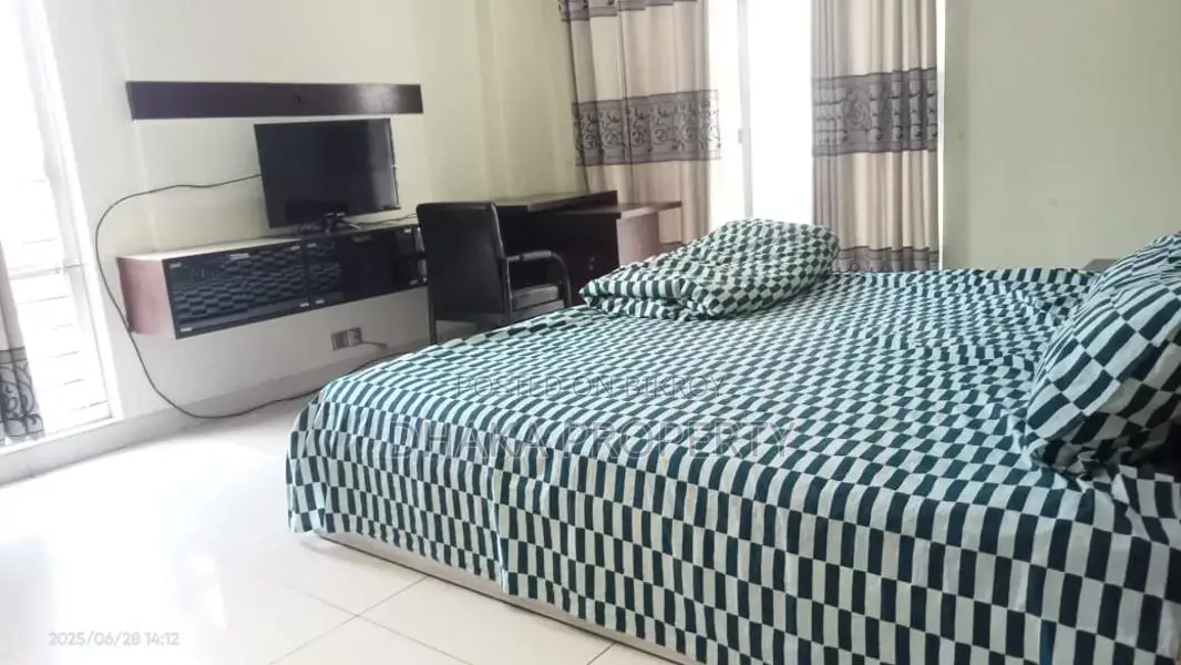 3Bed Furnish Apartment Rent At Gulshan Diplomatic Area