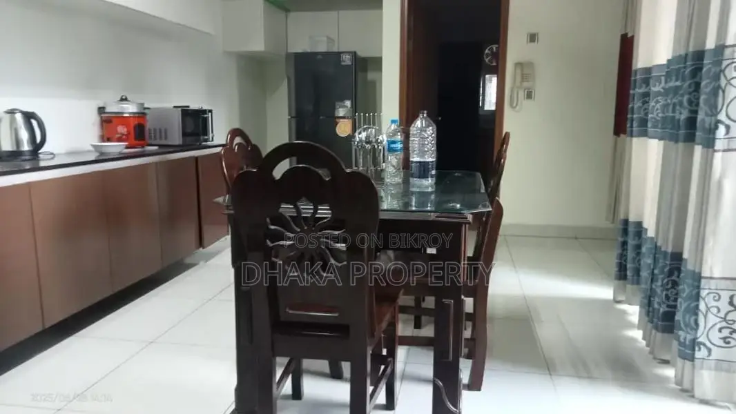 3Bed Furnish Apartment Rent At Gulshan Diplomatic Area