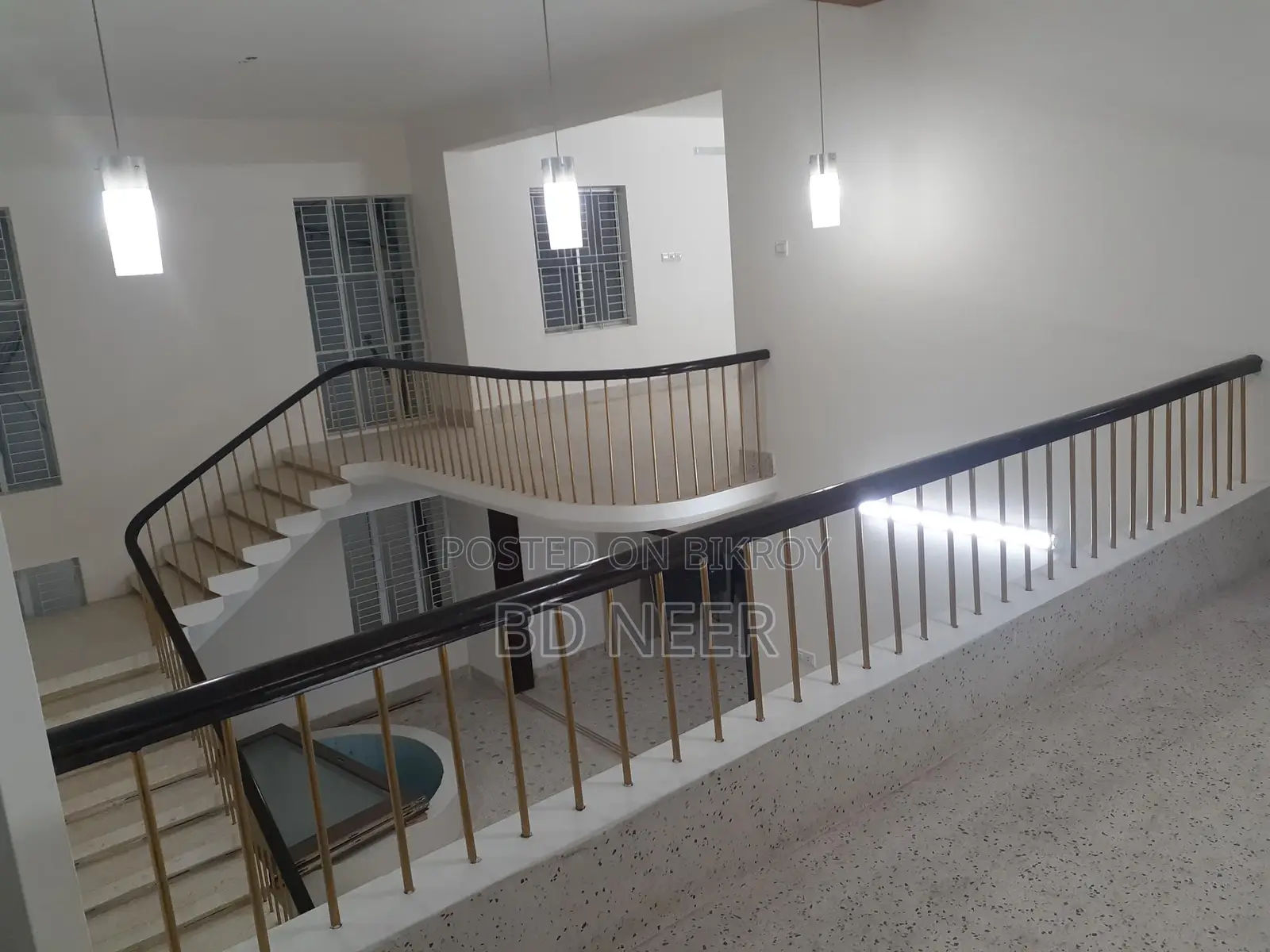 Semi Commercial 3- Stored House For Rent in Gulshan-2 North