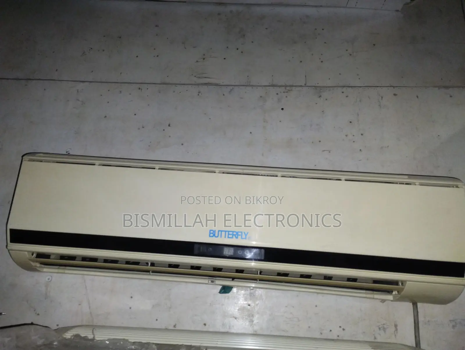 Butterfly 1.5 ton AC