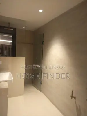 For Rental purpose beautiful 3900 SQFT flat is now up to Rent in Gulshan