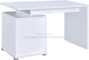 Executive Table - 33