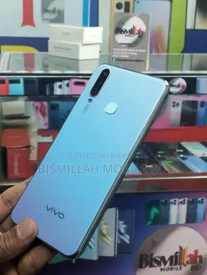 ভিভো ওয়াই১৭ ২৫৬ জিবি সাদা