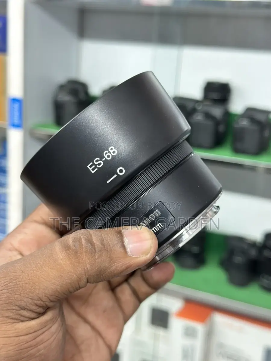 Big Offer: Canon 50mm Lens for 8,500 Taka