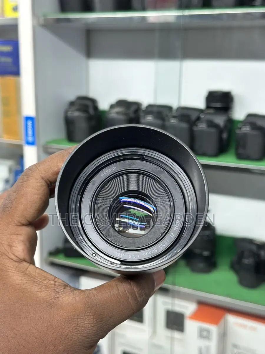 Big Offer: Canon 50mm Lens for 8,500 Taka
