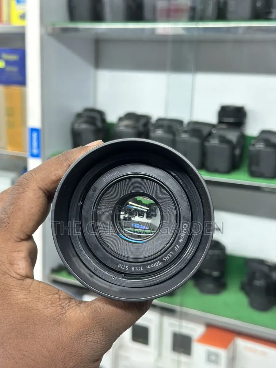 Big Offer: Canon 50mm Lens for 8,500 Taka