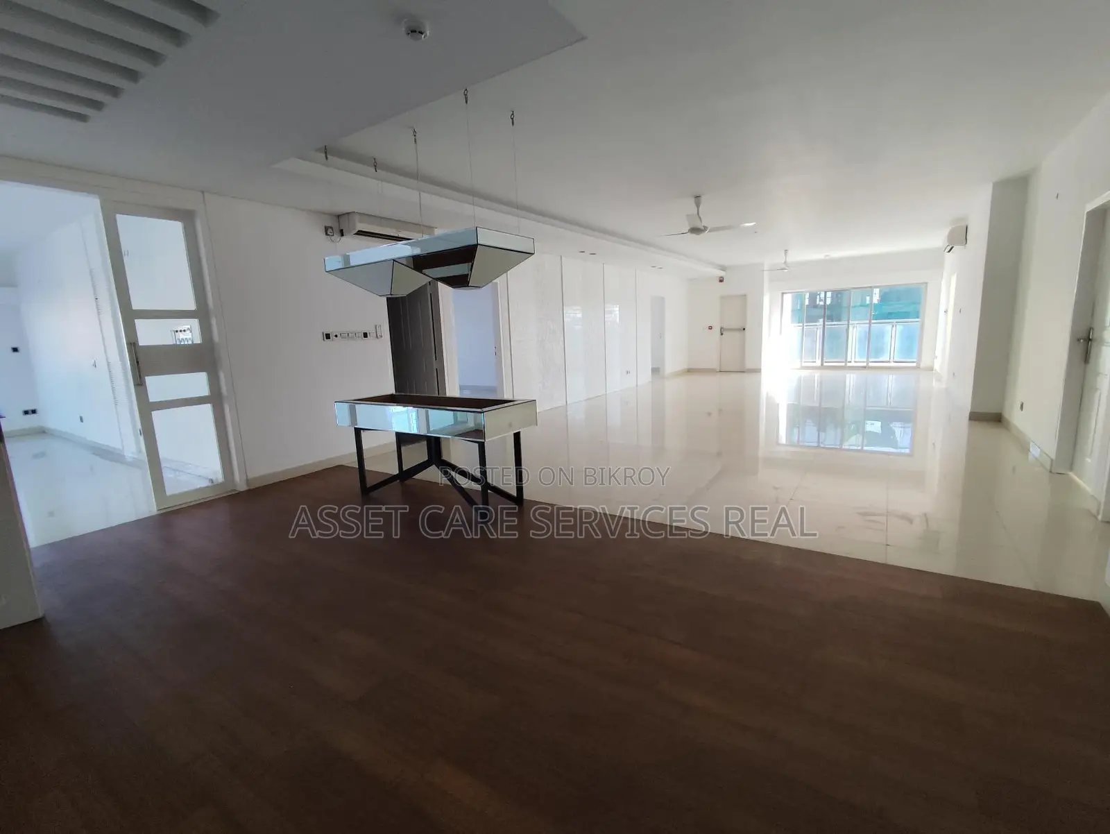 Gym-Pool Facilities 4Bed Big Apartment Rent Baridhara Diplomatic Zone