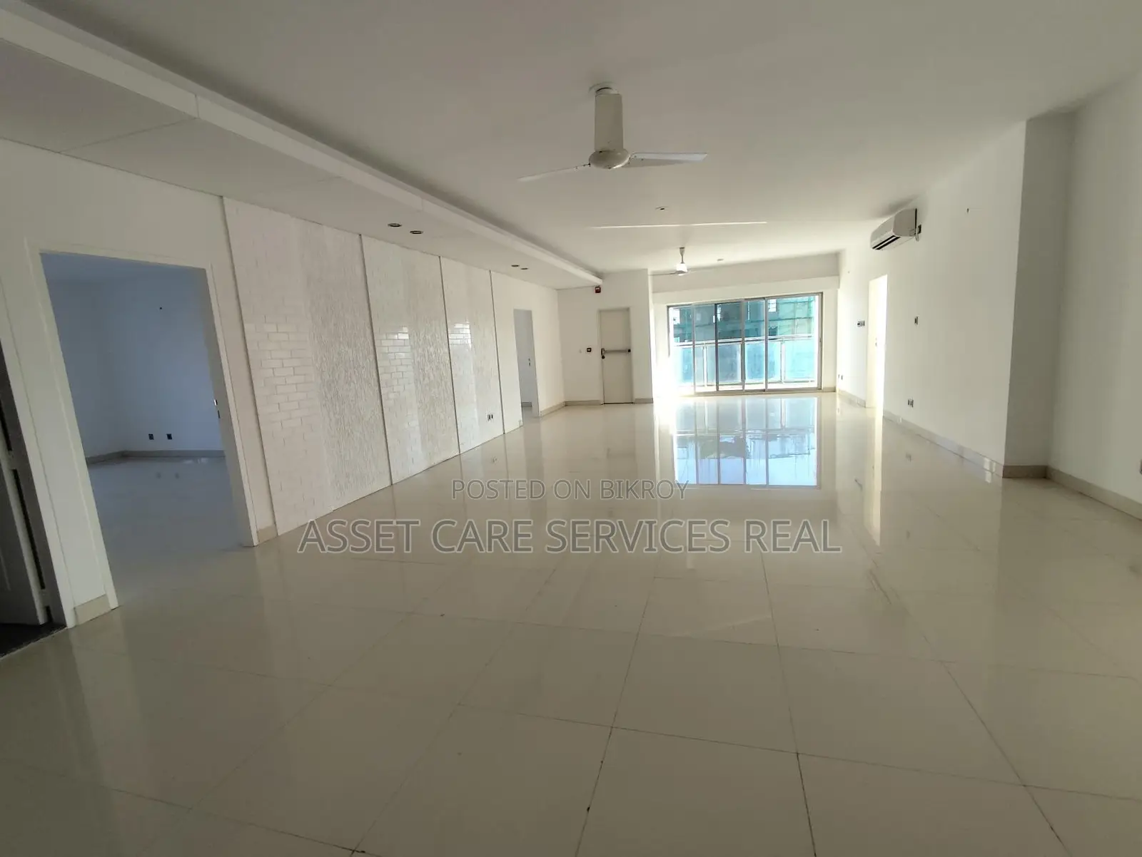 Gym-Pool Facilities 4Bed Big Apartment Rent Baridhara Diplomatic Zone