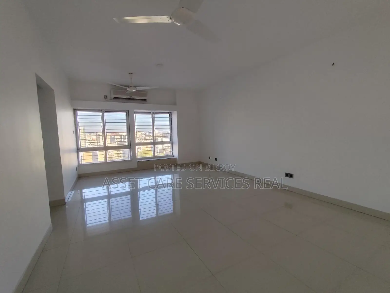 Gym-Pool Facilities 4Bed Big Apartment Rent Baridhara Diplomatic Zone