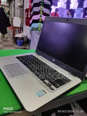 HP EliteBook 840 G4 7th Gen: i5 (8/256)