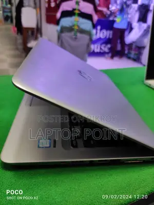 HP EliteBook 840 G4 7th Gen: i5 (8/256)