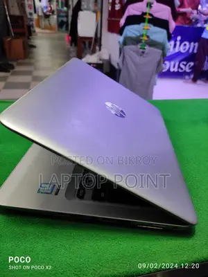 HP EliteBook 840 G4 7th Gen: i5 (8/256)