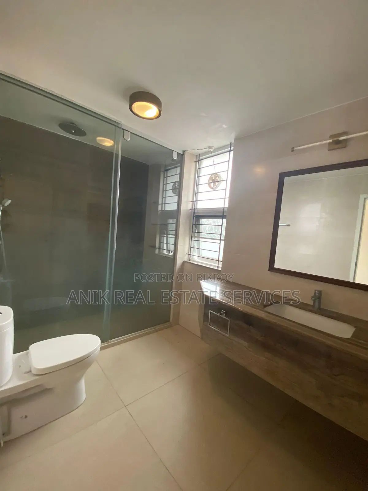 Lake Viwe Mordan New Flat Rent In Gulshan 1