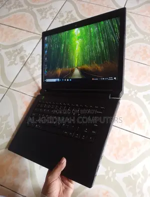 Lenovo Core I5 6th Gen Laptop, 8gb Ram, 500gb Hdd, 14" Hd Display.