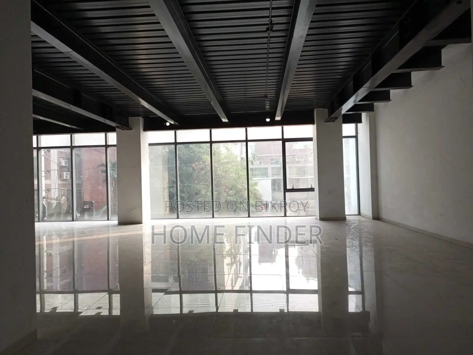 12,000 SQFT Commercial Floor Rent In GULSHAN Avenue