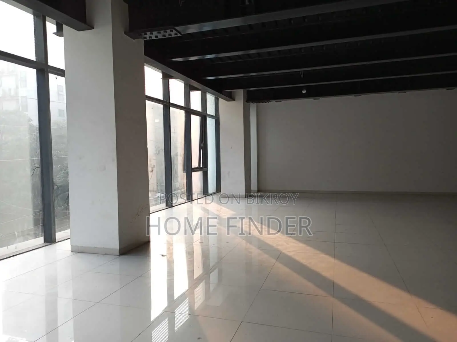 12,000 SQFT Commercial Floor Rent In GULSHAN Avenue