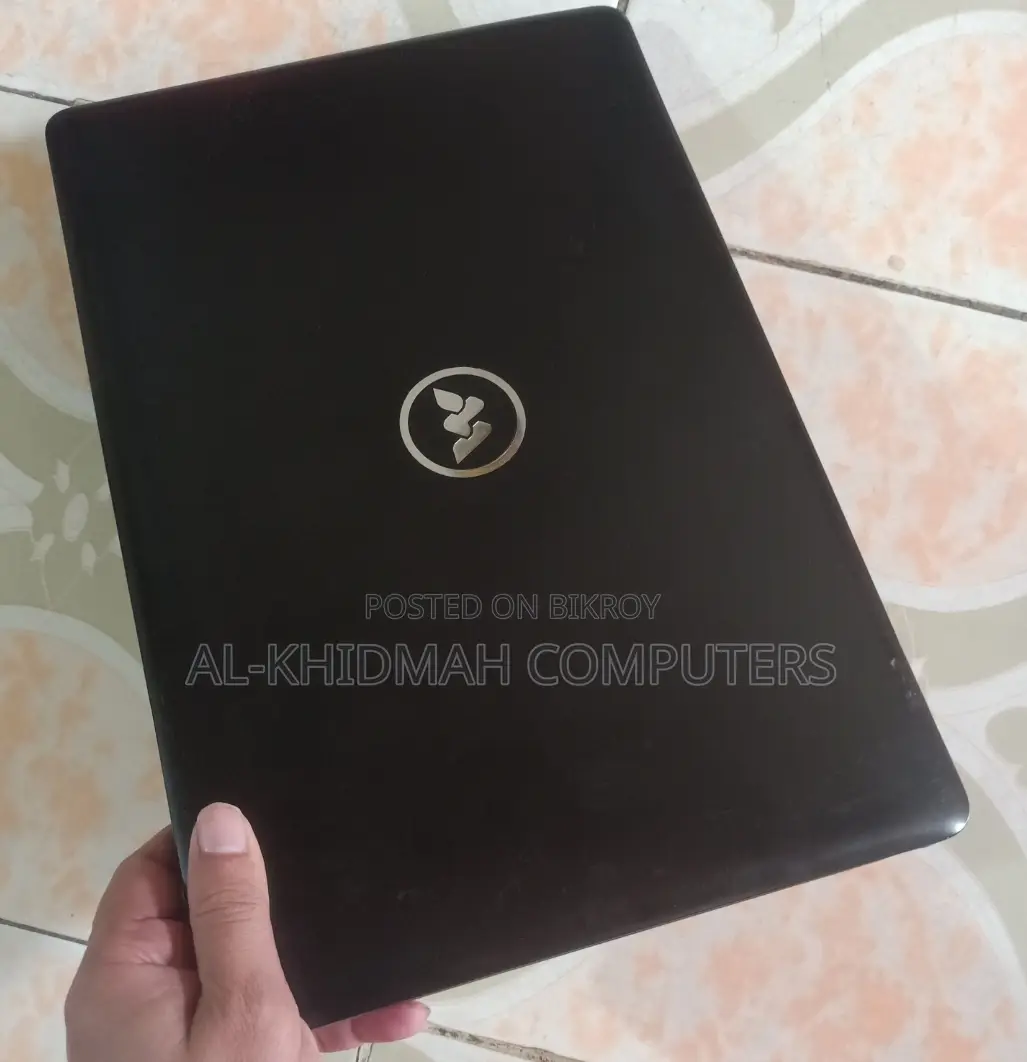Walton Core i3 7th Gen Fresh Laptop, 128GB/4GB, কুরিয়ারেও দেয়া হয়.