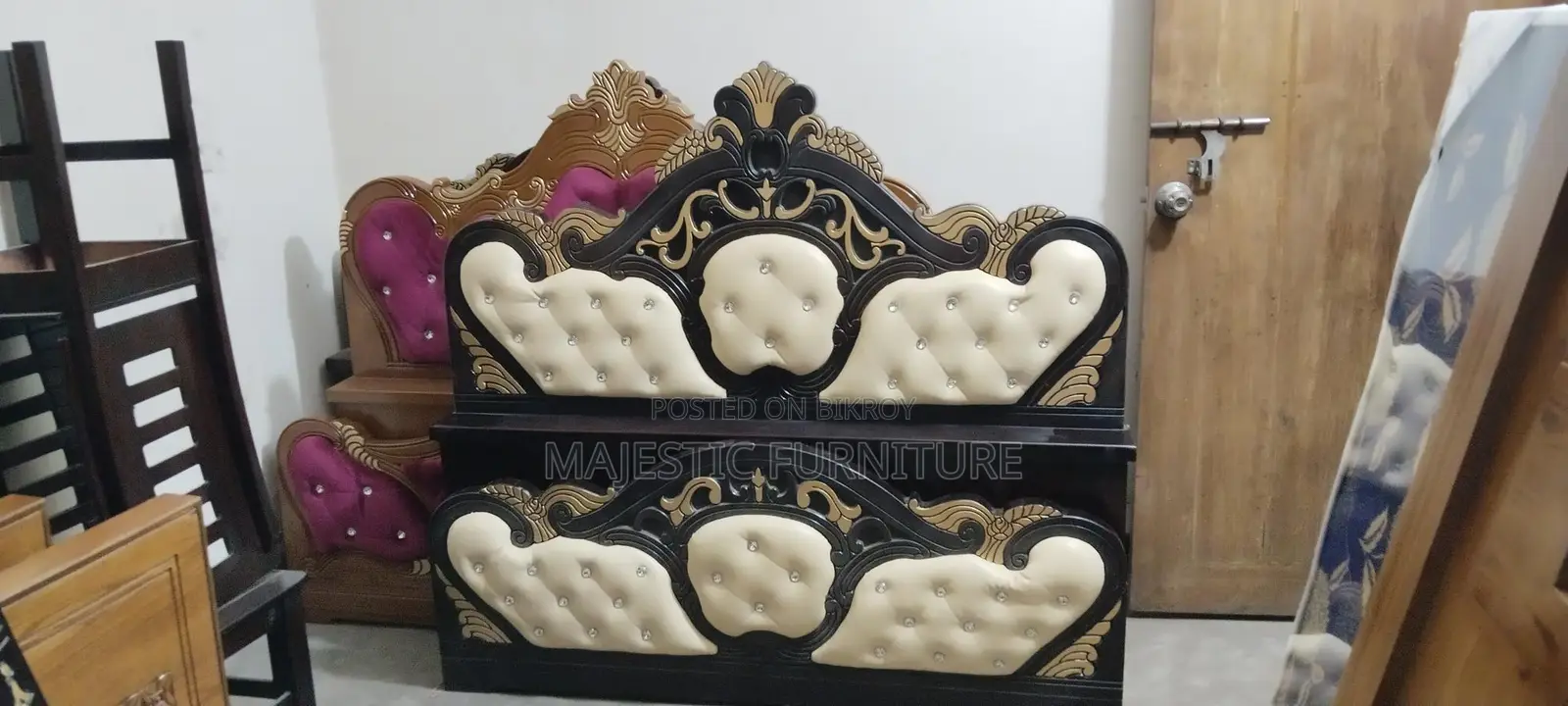 NEW BED 5/7 FEET. M # 2655