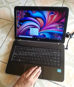 HP Core i3 5th Gen Full Fresh Laptop, সারাদেশে কুরিয়ার করা হয়।