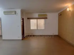 Semi Furnished 4 Beded Apartment Rent in Gulshan