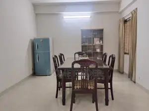 গুলশান ২-এ ২৩০০ বর্গফুটের সম্পূর্ণ ফার্নিশড অ্যাপার্টমেন্ট ভাড়ার জন্য