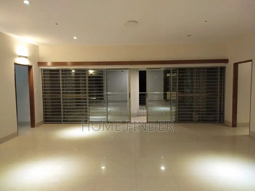 গুলশানে ভাড়ার জন্য ৪৫০০ বর্গফুটের ৫ বেডরুমের প্রিমিয়াম অ্যাপার্টমেন্ট