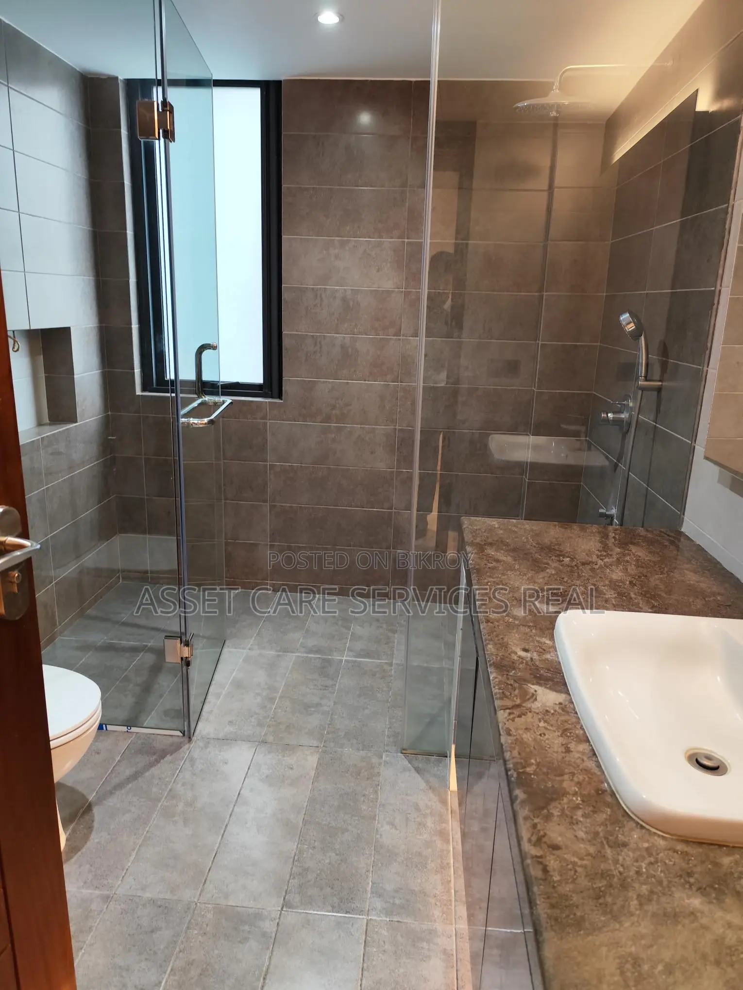 Shanta Luxurious Furnished Apartment for Rent in Baridhara Diplomatic Zone