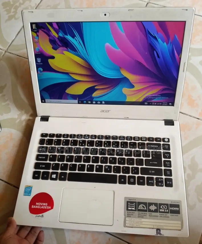 Acer Core i3 5th Gen Ultra Slim Laptop, Nationwide courier available.