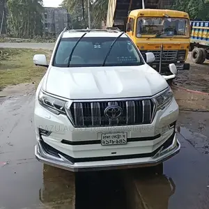 প্রাডো ফর রেন্ট