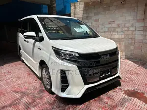 Toyota Noah Si WXB / PEARL 2020