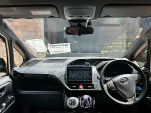 Toyota Noah Si WXB / PEARL 2020