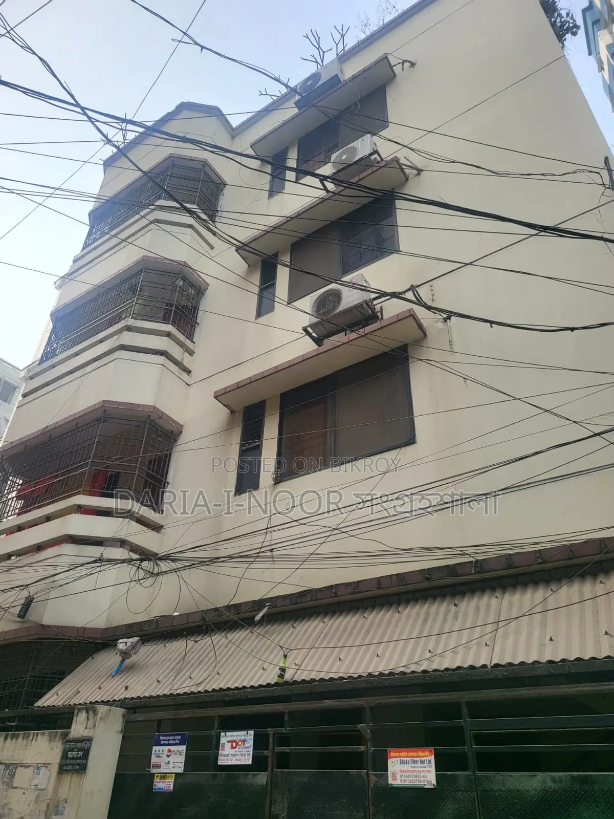 Land in West Dhanmondi 2 Katha, 4-story building, single unit, 15ft road