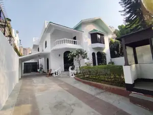 গুলশান নর্থ-এ এক্সক্লুসিভ ইন্ডিপেন্ডেন্ট হাউস ভাড়া