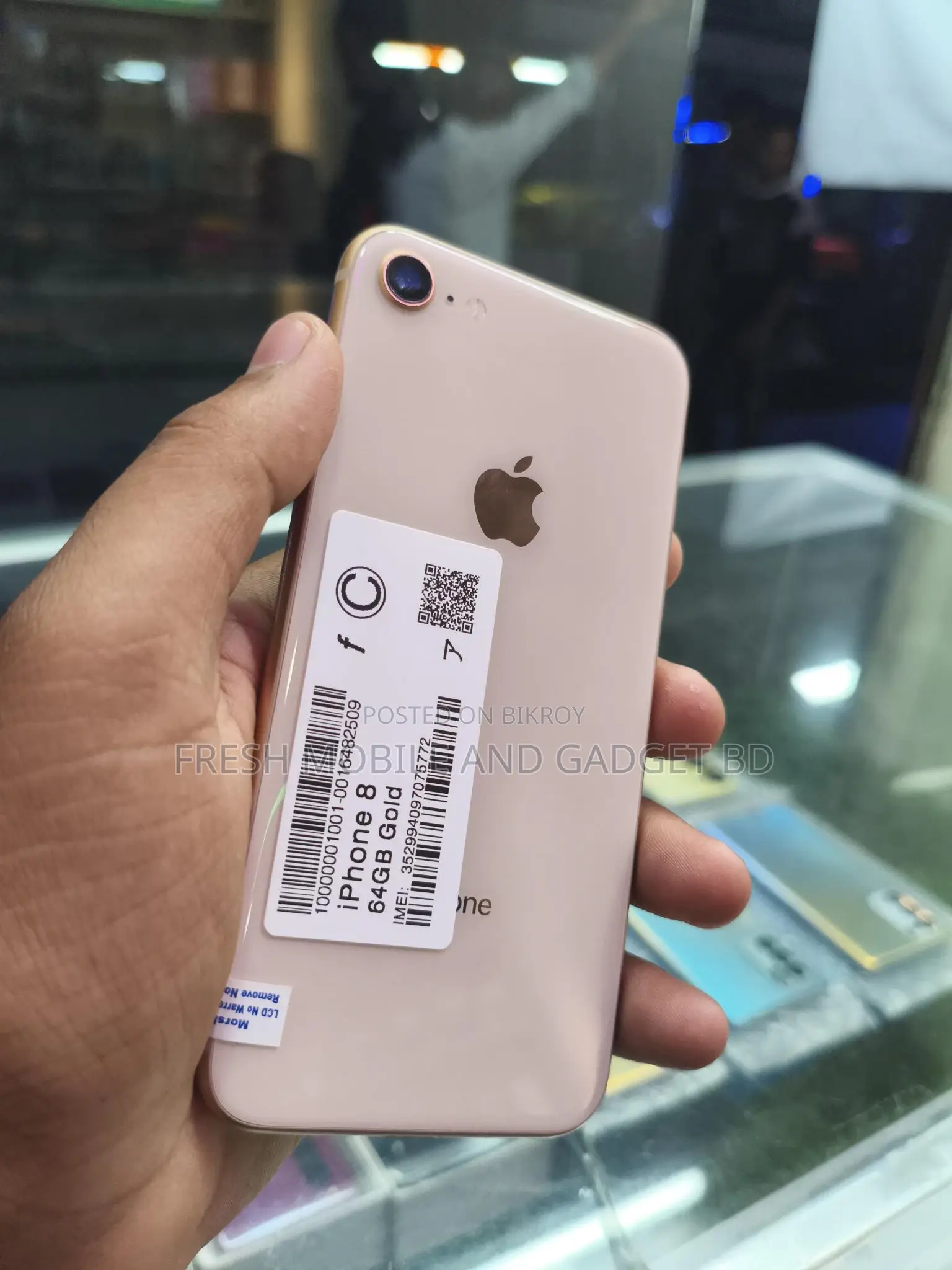 Apple iPhone 8 64 GB Super Fresh (Used)
