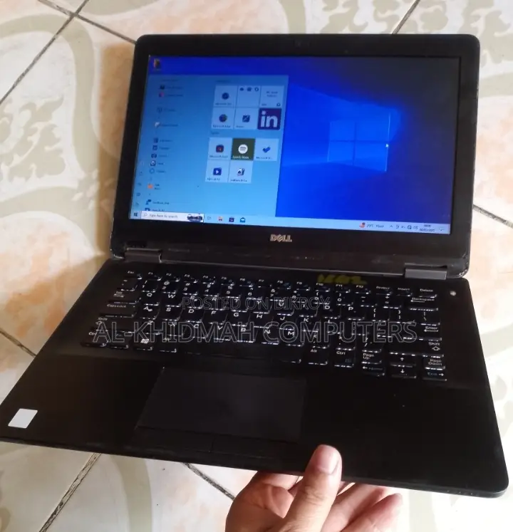 DELL Core i7 6th Gen Laptop, 8GB RAM, 128GB SSD, Nationwide Courier Available.