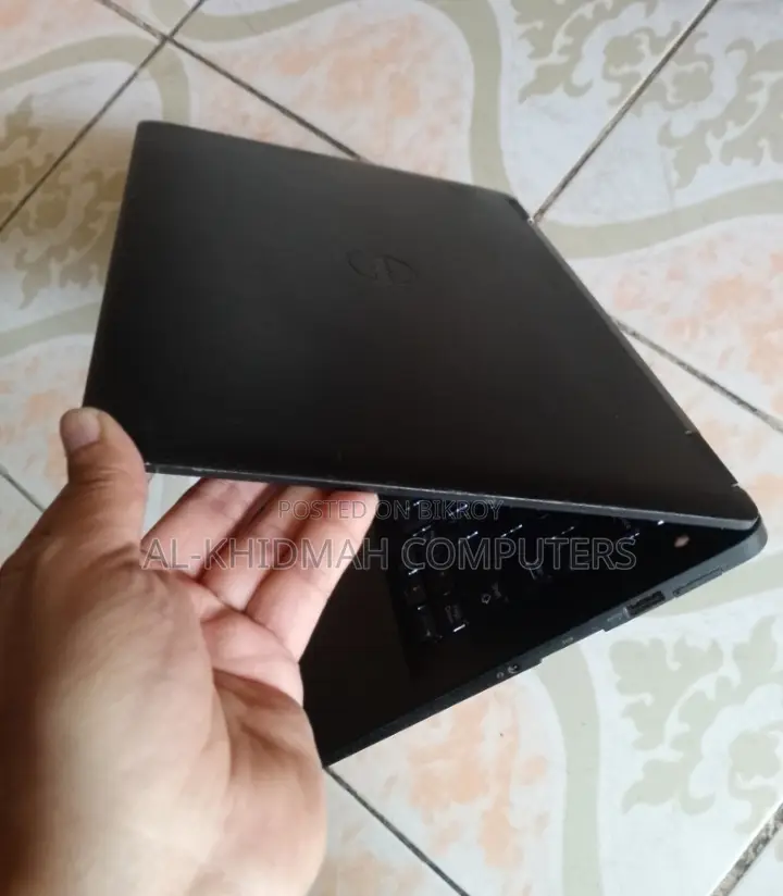 DELL Core i7 6th Gen Laptop, 8GB RAM, 128GB SSD, Nationwide Courier Available.