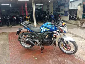 Suzuki Gixxer 2018