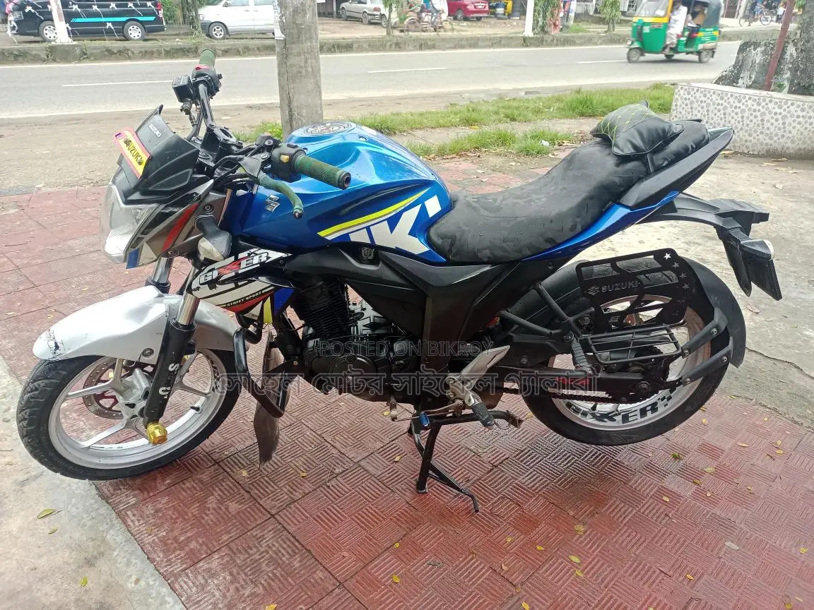 Suzuki Gixxer 2018