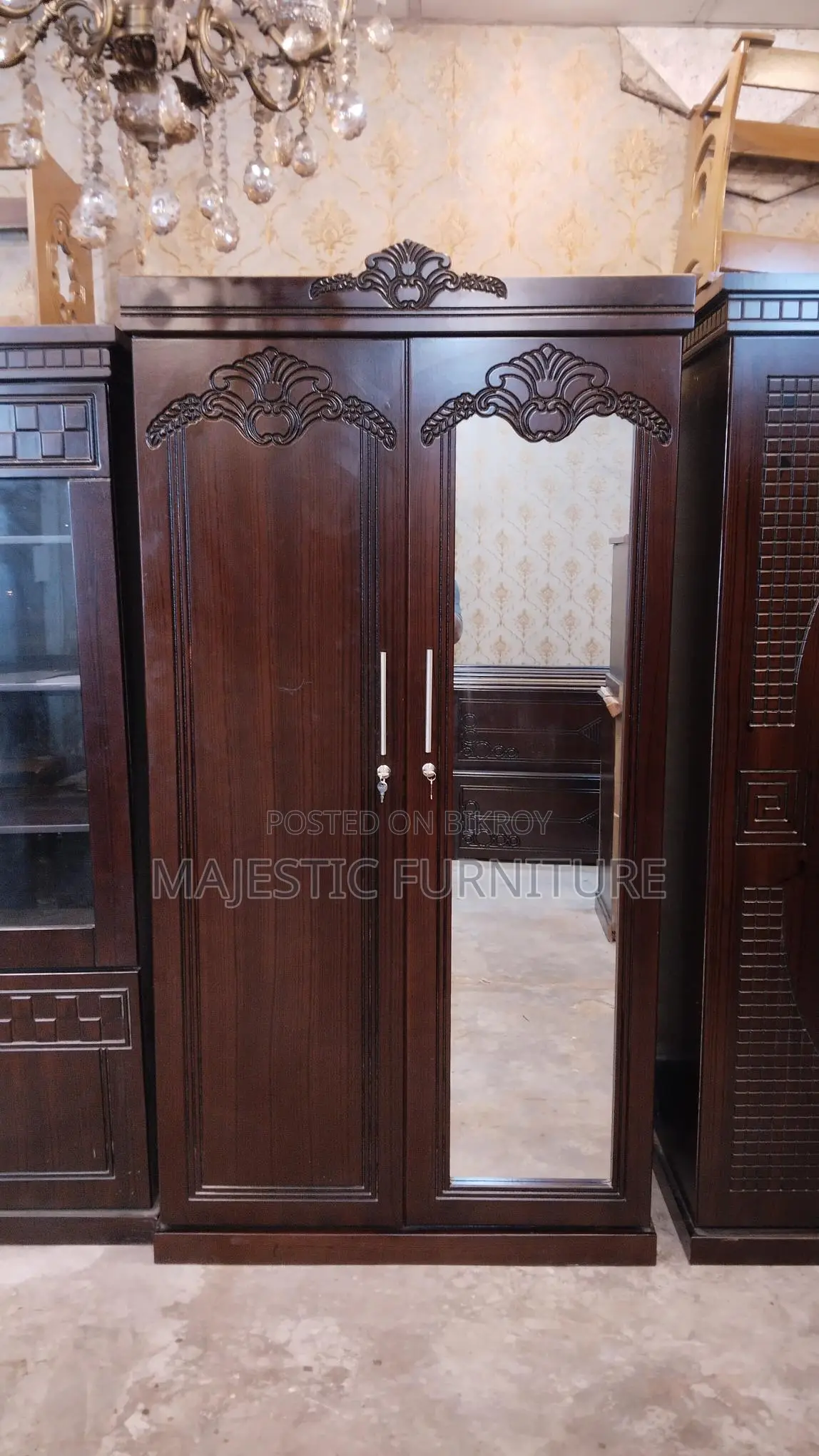 ALMIRA MALAYSIAN MDF . M # 4152