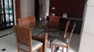 গুলশান-২ এ বিলাসবহুল ফুল ফার্নিশড ৩৮৮০ বর্গফুটের ৪ বেডরুমের অ্যাপার্টমেন্ট ভাড়া