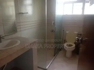 Exclusive 2700-Sqft Office Space Rent in Gulshan -2
