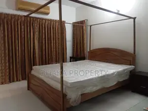 Full-Furnished 3200-Sqft 4 Bedrooms Apartment Rent in Baridhara