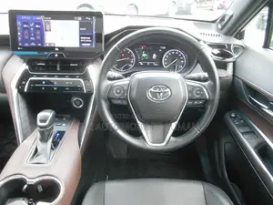 Toyota Harrier Z MODELISTA AERO KIT 2021
