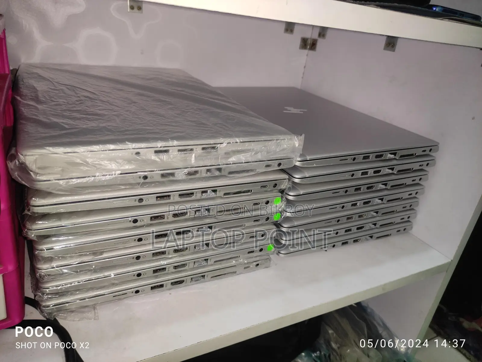 HP 840 G6 core i7 8gen: with Radeon graphics card