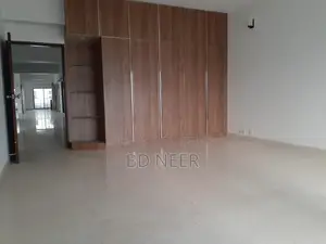 লেক ভিউ জিম সুইমিং ৪-বেডরুম অ্যাপার্টমেন্ট গুলশান-২ উত্তরে ভাড়ার জন্য