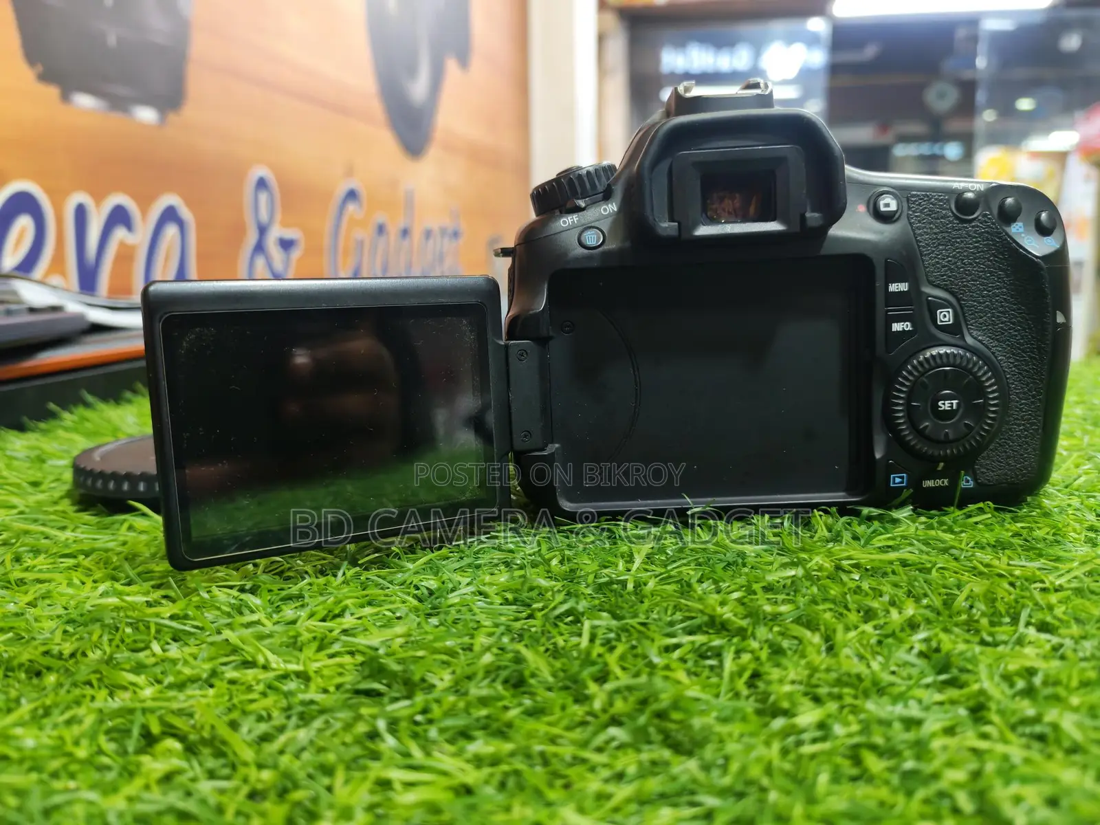 Canon 60D 18-55 kit lens offer
