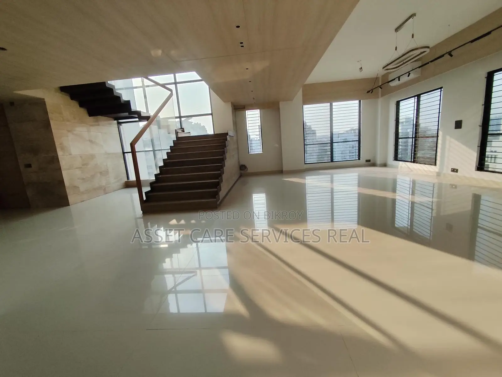 Duplex Luxurious Brand New Apartment for Rent with Swimming Pool and Gym