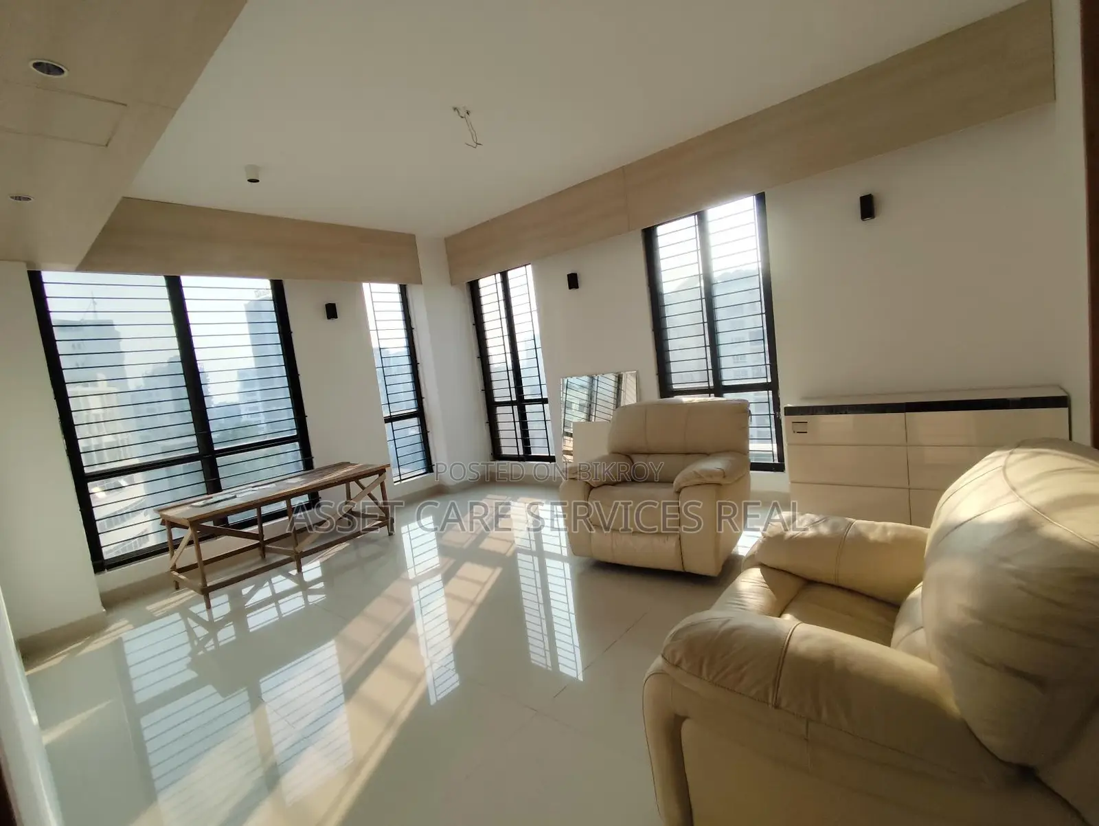 Duplex Luxurious Brand New Apartment for Rent with Swimming Pool and Gym