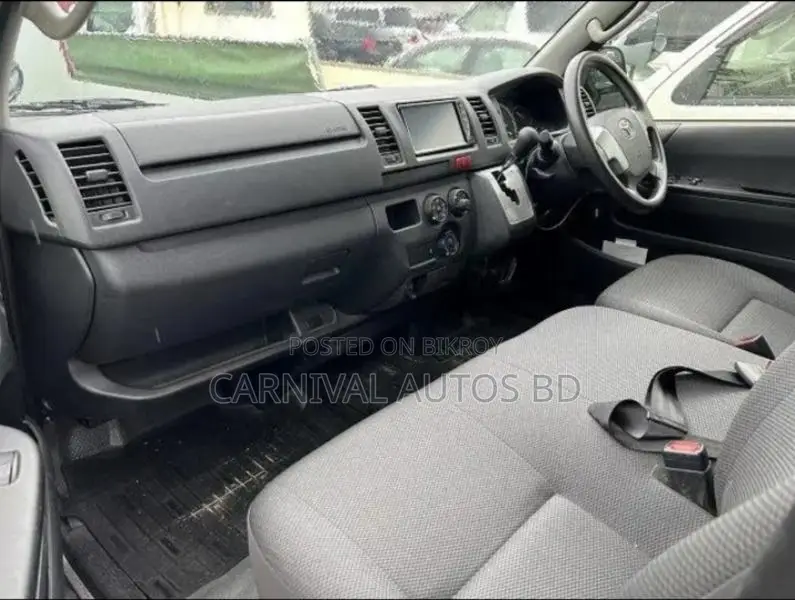 Toyota Hiace Dx Package 2020